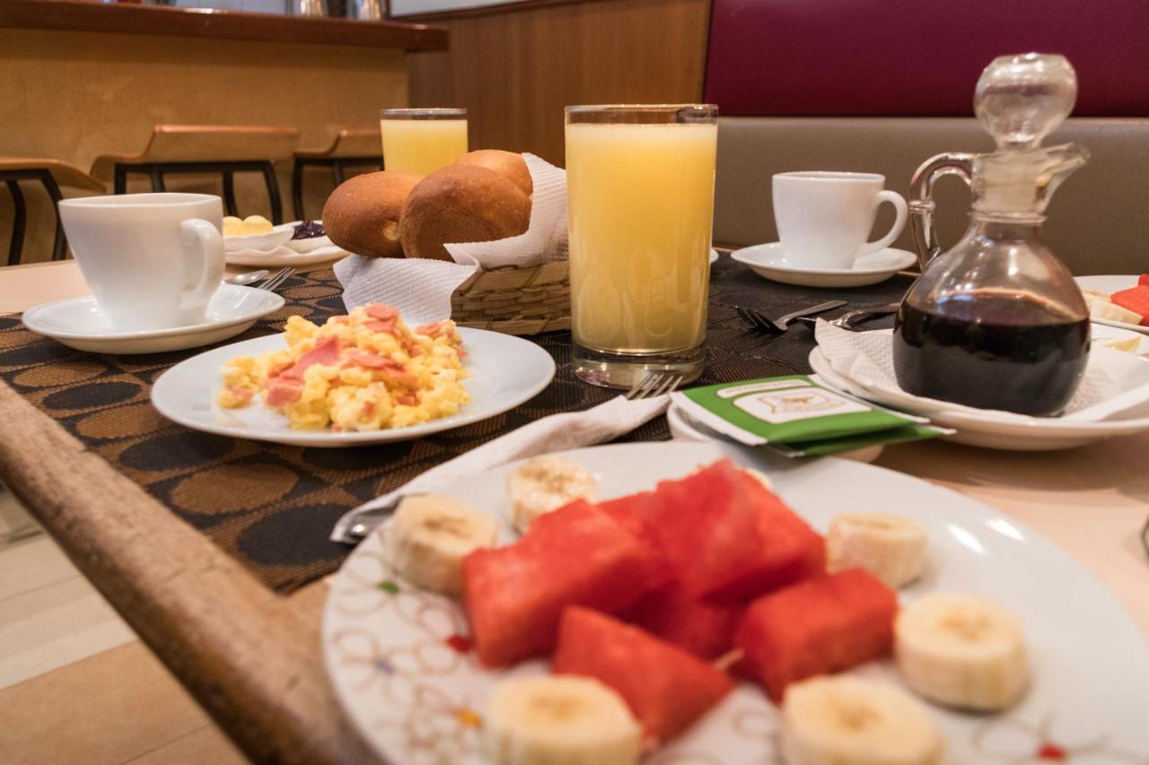 Hotel Mariscal Inn & Suite Cuenca Buitenkant foto