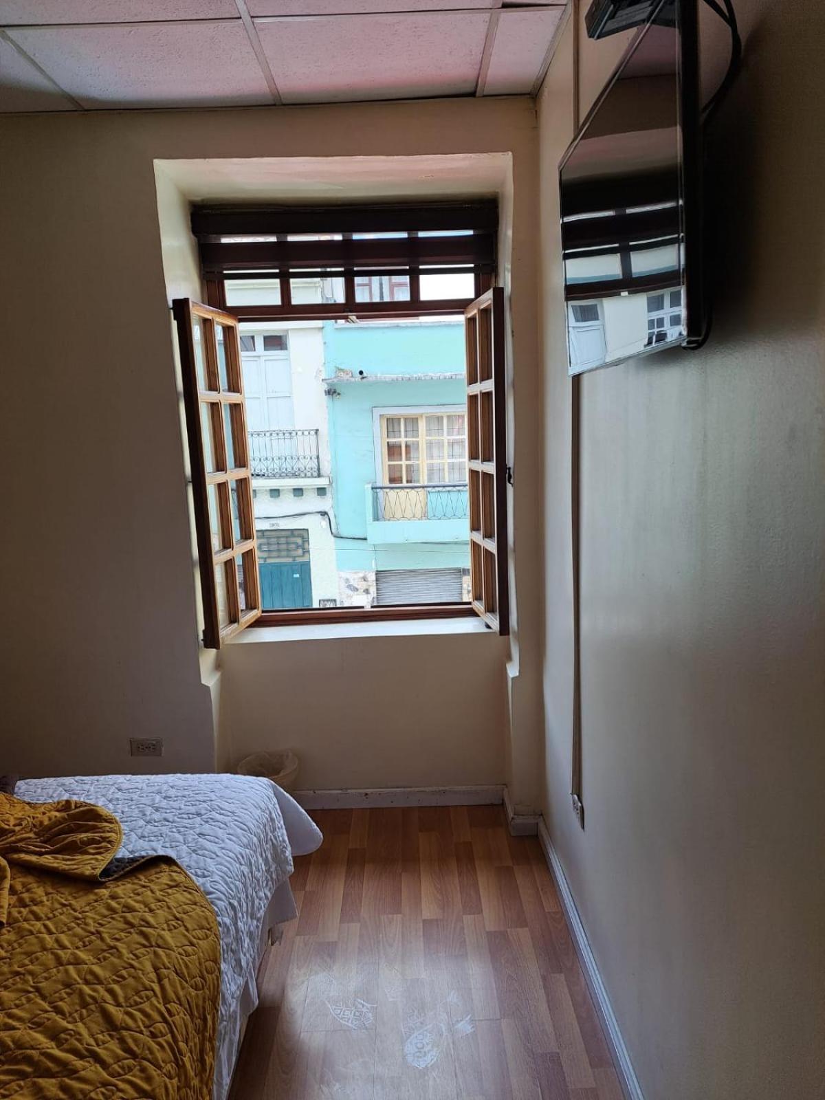 Hotel Mariscal Inn & Suite Cuenca Buitenkant foto